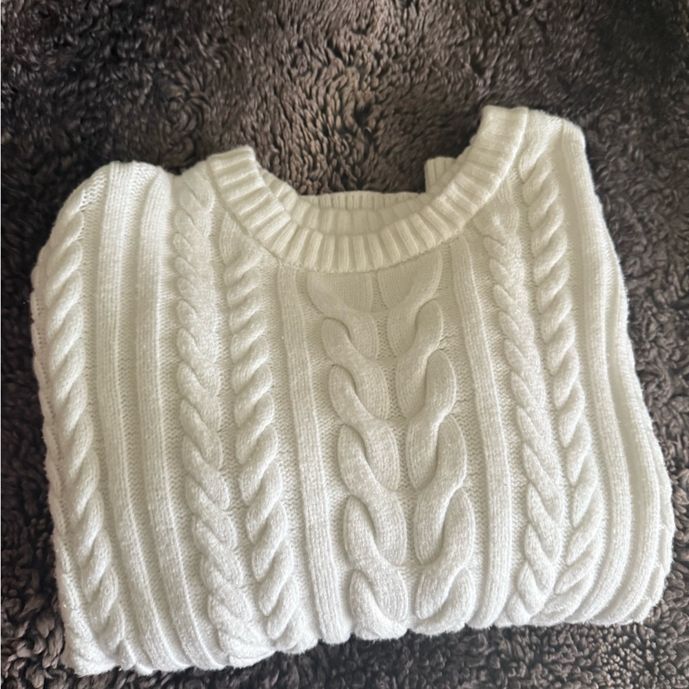Philosophy Cream Cable Knit Sweater